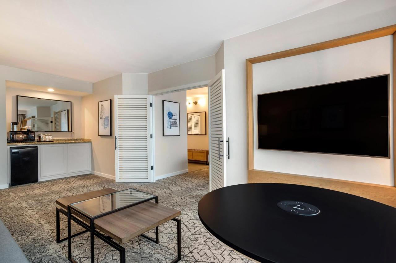 Sheraton Suites Wilmington Downtown Eksteriør billede