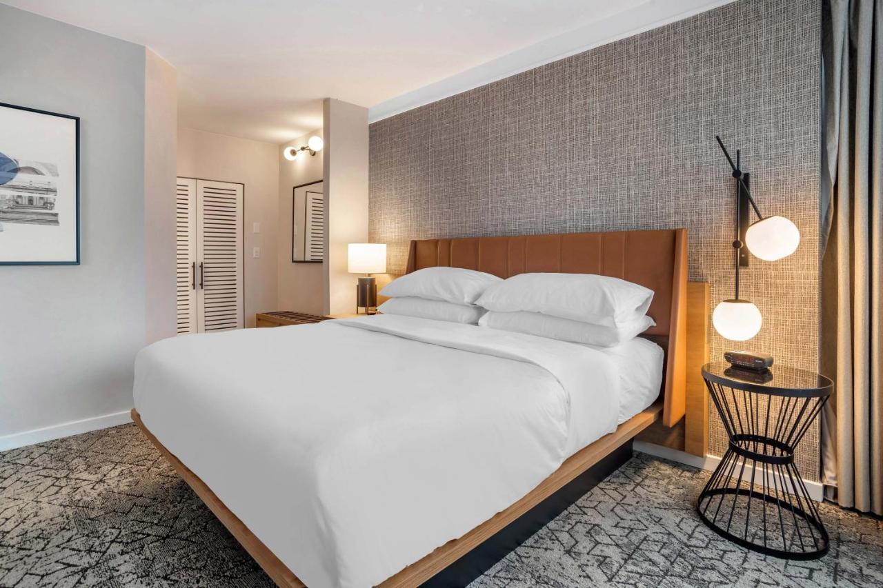 Sheraton Suites Wilmington Downtown Eksteriør billede